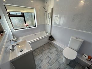 Photo 23- click for photo gallery